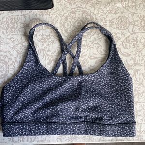 Lulu lemon sports bra